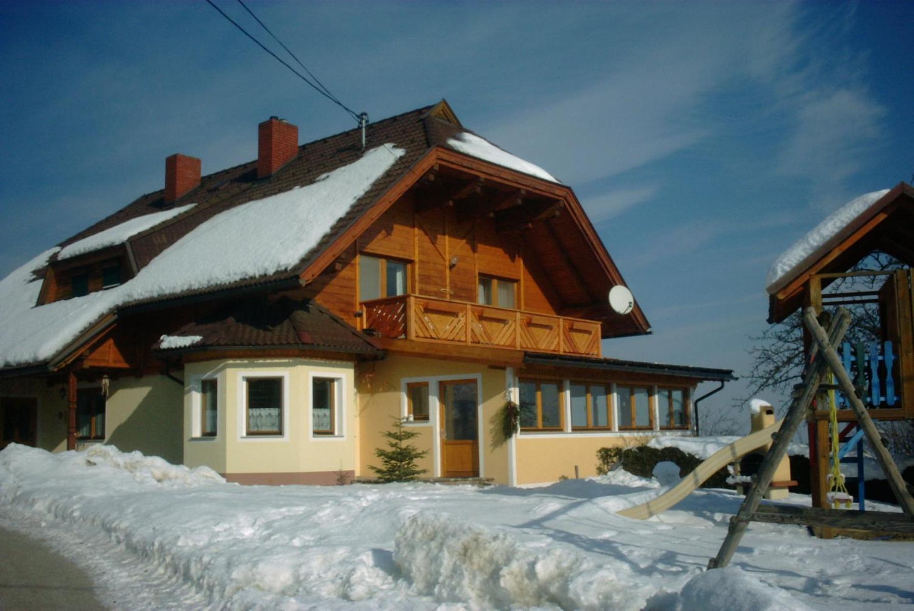 Вилла Lindlhof Fam. Taferner Санкт-Андре Экстерьер фото